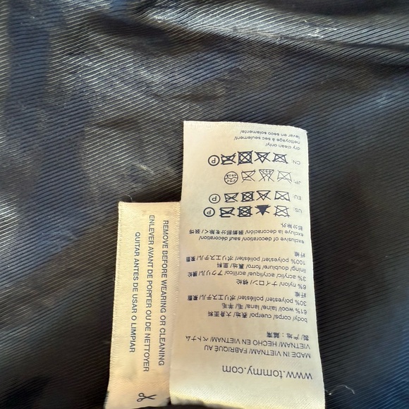 Tommy Hilfiger - Elegant trench coat Cream Double-Breasted Women's Coat - Picture 4 of 5